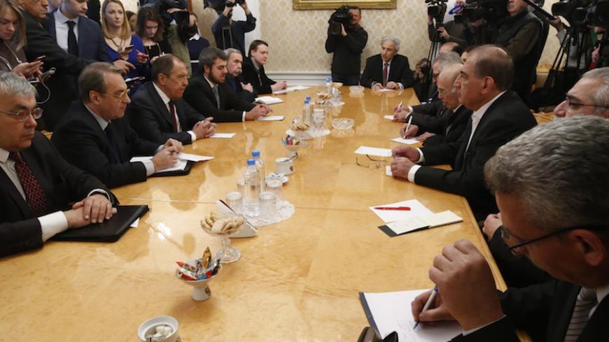 Russian Foreign Minister Sergei Lavrov meets with Syrian opposition representatives in Moscow, Russia January 27, 2017.  REUTERS/Sergei Karpukhin - RTSXL2Z