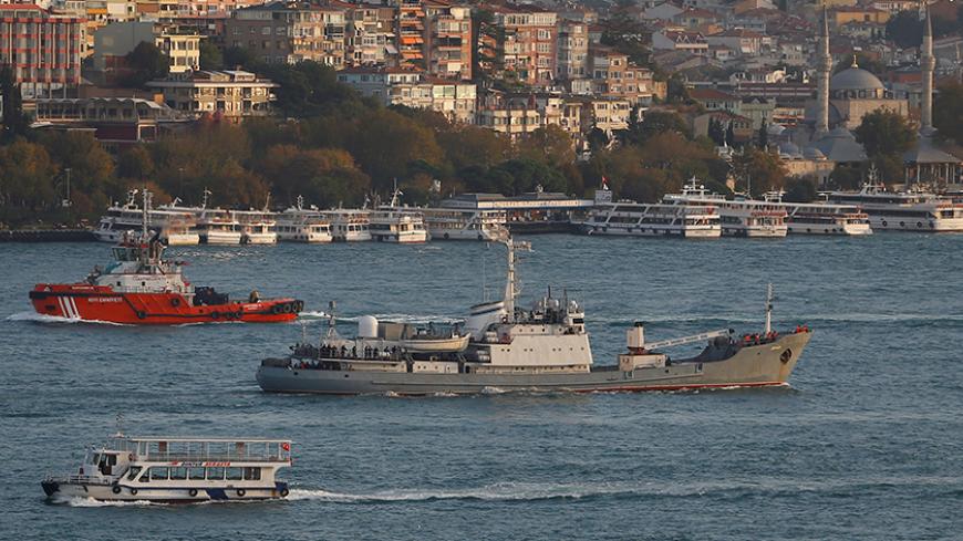 Russian Navy's reconnaissance ship Liman of the Black Sea fleet sails in the Bosphorus, on its way to the Mediterranean Sea, in Istanbul, Turkey, October 21, 2016. REUTERS/Murad Sezer - RTX2PW0R