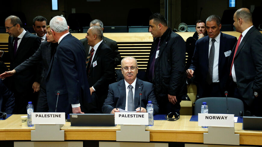 Palestinian Prime Minister Rami Hamdallah attends a session of the International Donor Group for Palestine at the EU Commission headquarters in Brussels, Belgium, January 31, 2018.  REUTERS/Francois Lenoir - RC130F84DC10