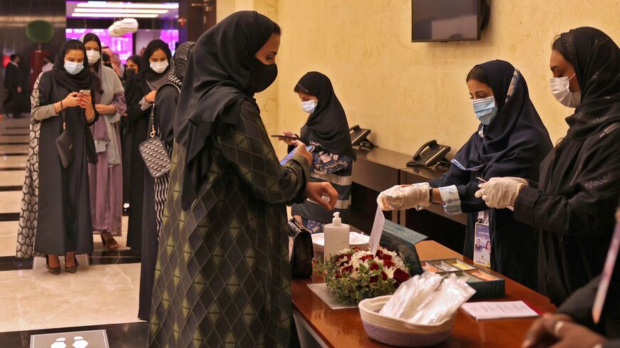 saudi tourist visa vaccination requirements