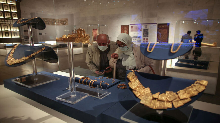 Ancient egyptian clearance jewelry museum