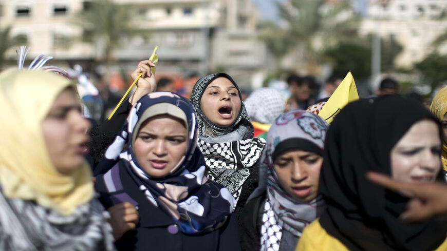 Hamas-Fatah dispute over wearing keffiyeh spills over to Gaza university -  Al-Monitor: Independent, trusted coverage of the Middle East