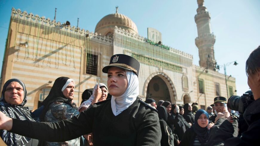 In Egypt, massive funding for new mosques questioned amid economic ...