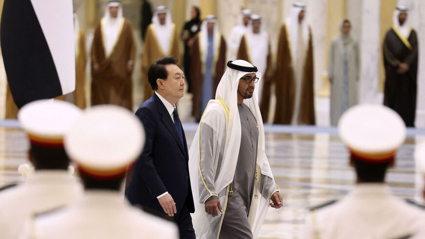 South Korea-UAE Visit Showcases Alignment On Arms, Energy Deals - Al ...