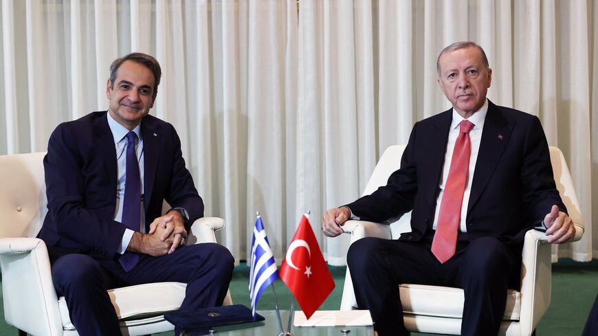 President Erdogan, who is in New York for the 79th session of the United Nations General Assembly, met with Prime Minister Kyriakos Mitsotakis of Greece at the United Nations Headquarters.