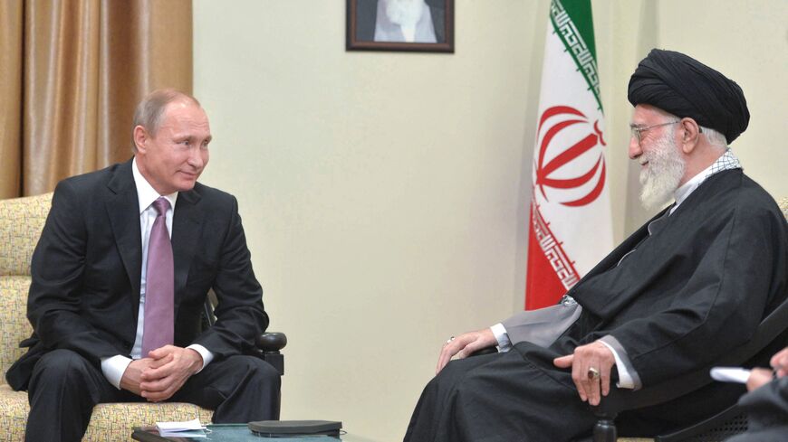 Russian President Vladimir Putin (L) meets with Iran's supreme leader Ayatollah Ali Khamenei in Tehran on Nov. 23, 2015. 