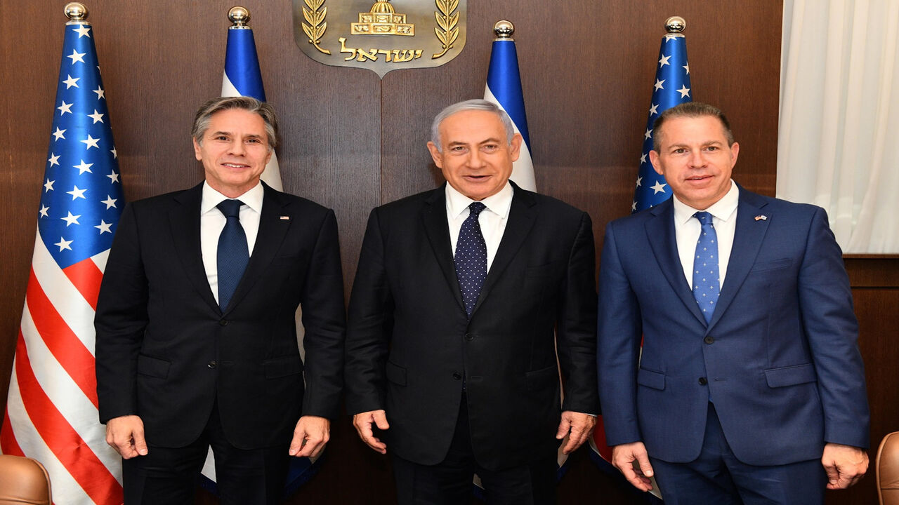US Secretary of State Antony Blinken (L), Israeli Prime Minister Benjamin Netanyahu (C) and Israeli Ambassador to the United States Gilad Erdan (R), Jerusalem, May 25, 2021.