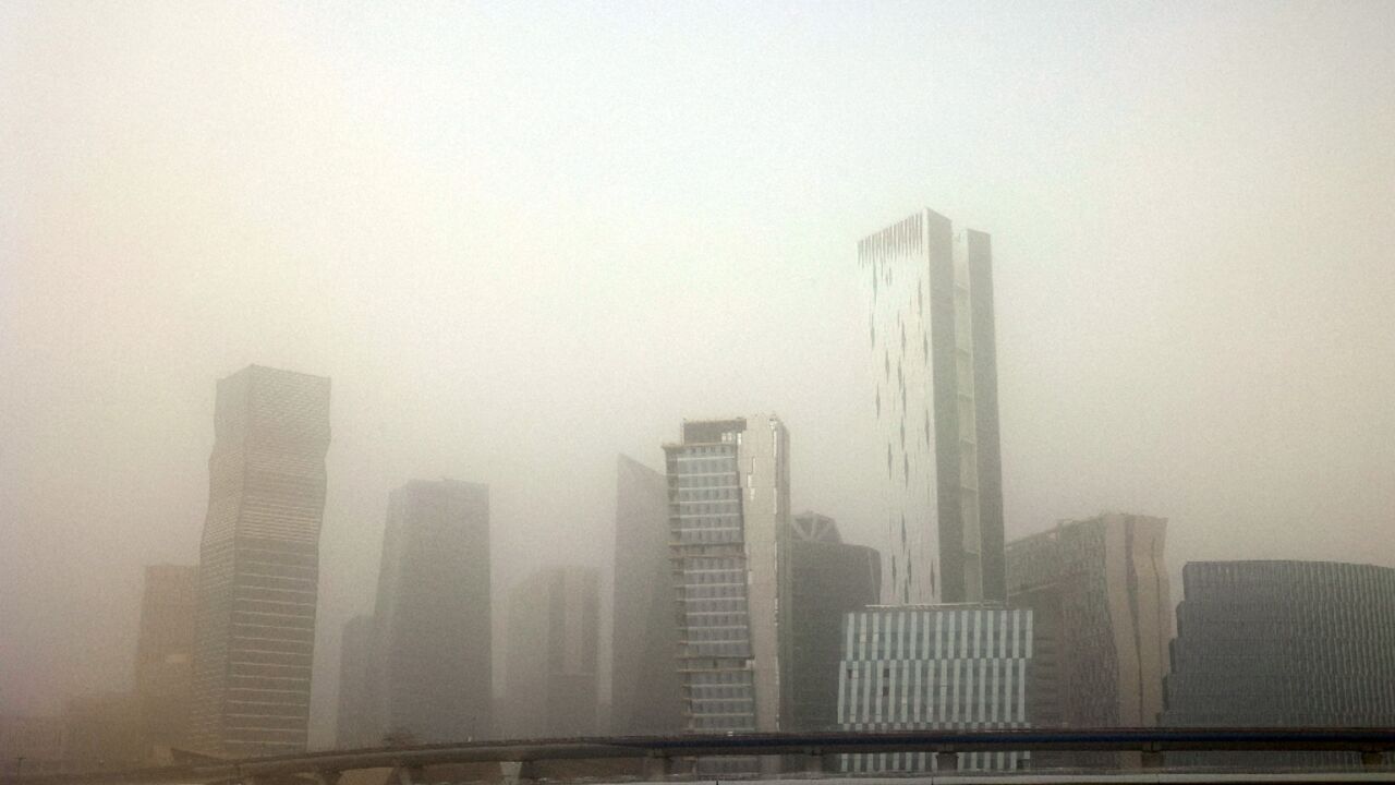 The sandstorm badly hampered visibility in Riyadh