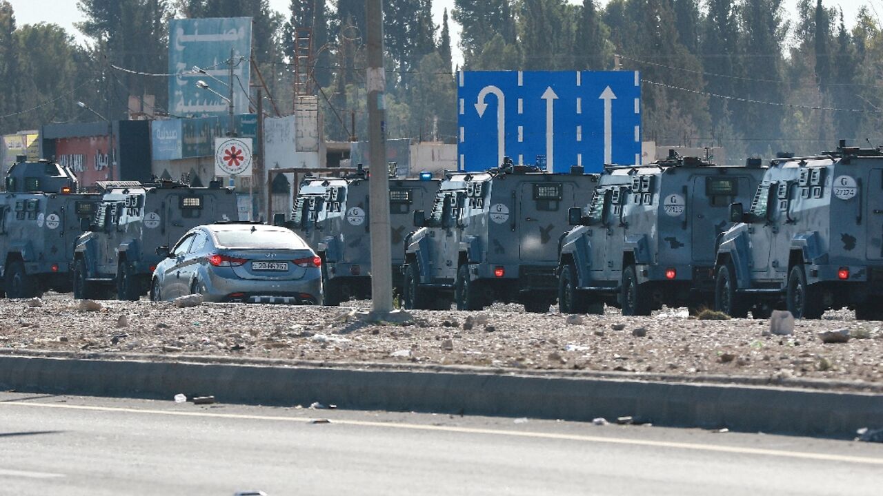 Armoured vehicles of the Jordanian security forces were seen in the southern city of Maan after the unrest
