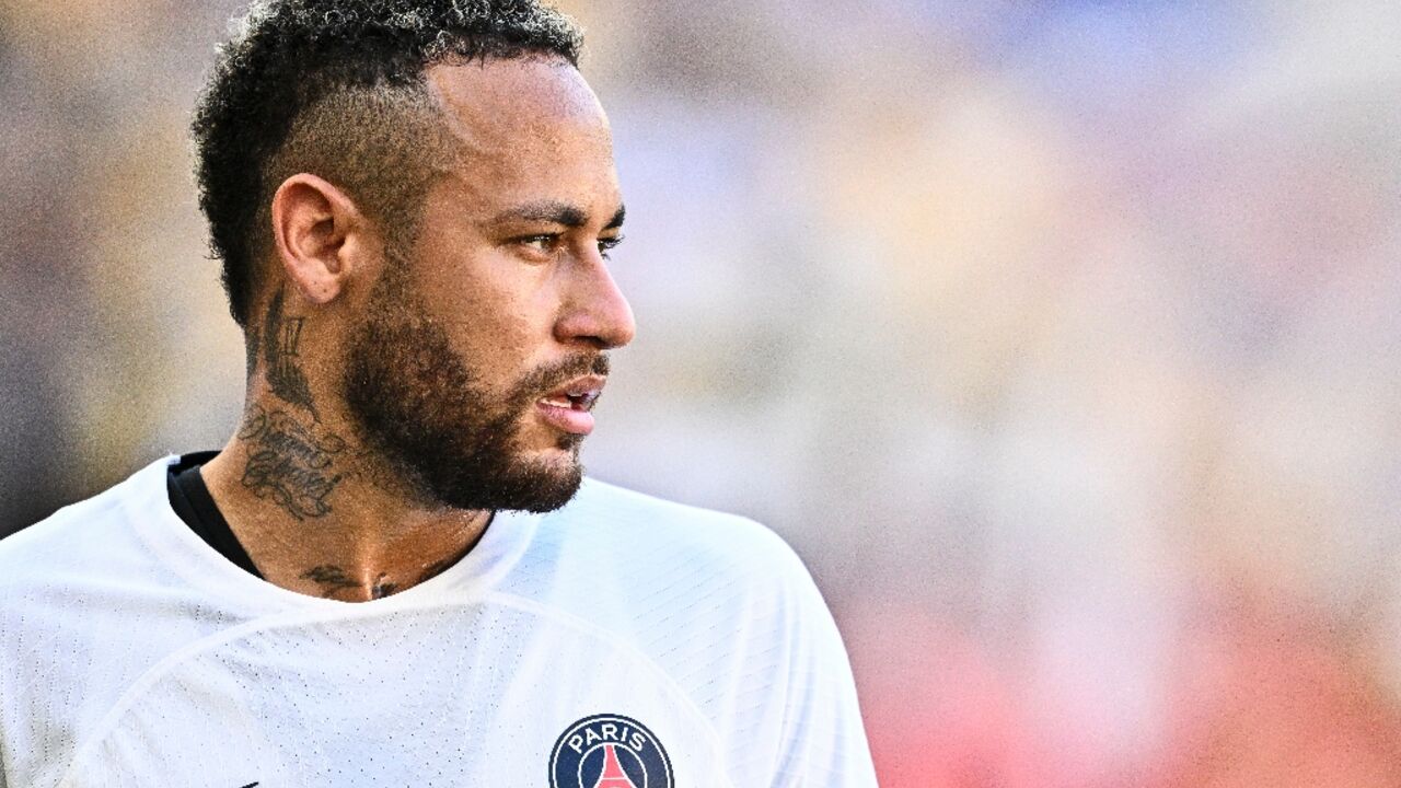 Neymar reportedly to be on the brink of leaving PSG for Saudi Arabia