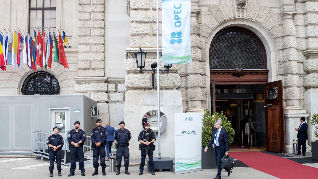 Police Officers stand in front of the Hofburg Palace, the venue of the 8th OPEC International Seminar, in Vienna, Austria, on July 5, 2023.