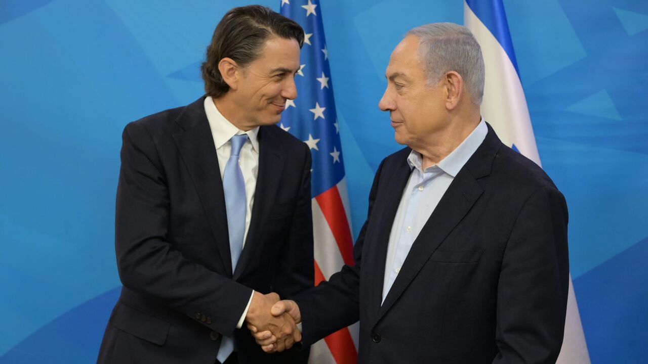 Israeli Prime Minister Benjamin Netanyahu meets with US envoy Amos Hochstein, Tel Aviv, Israel, Jan. 4 2024 Credit: Amos Ben Gershom/GPO