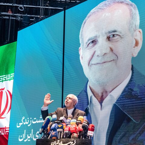 Former foreign minister of Iran, Mohammad Javad Zarif, delivers a speech during an electoral campaign rally to support Masoud Pezeshkianin in Tehran, Iran, on June 19, 2024. Iran is holding snap presidential elections to choose the next president after the death of Ebrahim Raisi in a helicopter crash. (Photo by Hossein Beris / Middle East Images / Middle East Images via AFP) (Photo by HOSSEIN BERIS/Middle East Images/AFP via Getty Images)