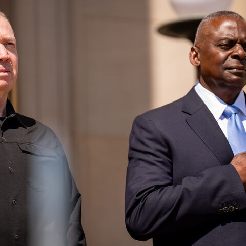 US Secretary of Defense Lloyd Austin and Israeli Defense Minister Yoav Gallant stand during an honor cordon at the Pentagon on June 25, 2024 in Arlington, Virginia. 