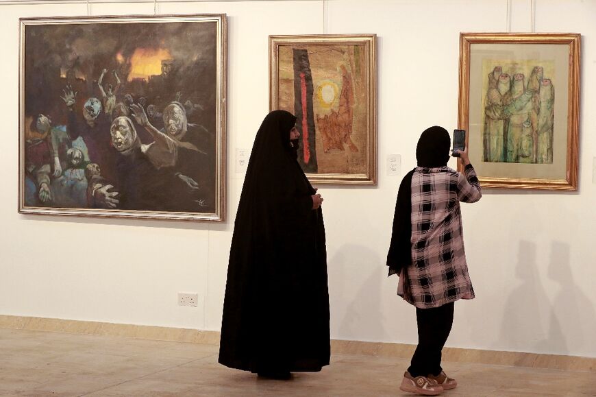 Relative stability in conflict-wracked Iraq has led to a fledgeling artistic renaissance recalling a golden age when Baghdad was considered one of the Arab world's cultural capitals