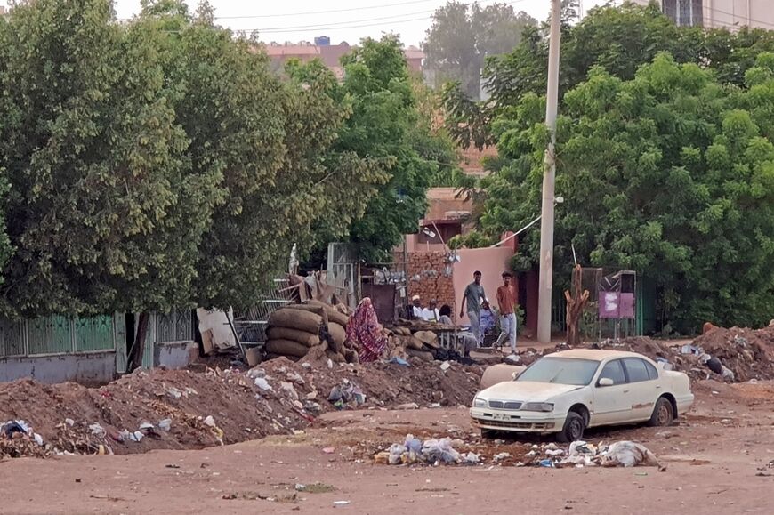 Trenches have been dug into the streets of Khartoum as fighting shows no signs of abating