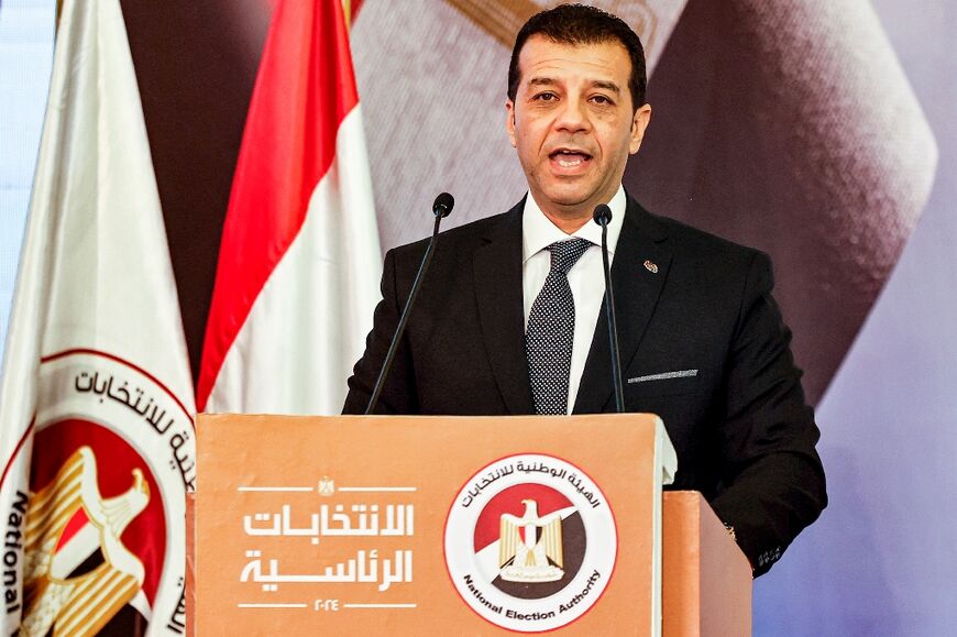 Judge Walid Hassan Hamza, Chairman of Egypt's National Election Authority, announes the December election
