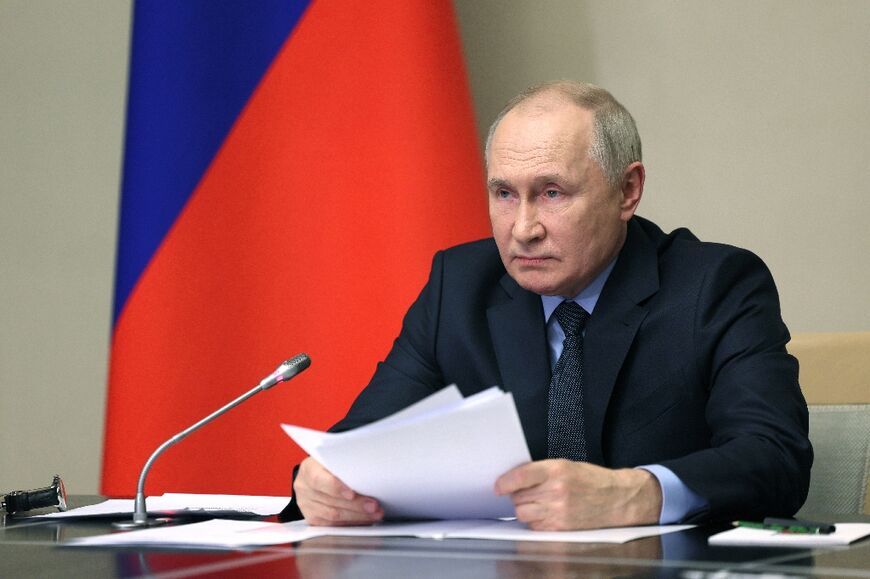 Vladimir Putin chaired a meeting with his Security Council on Monday