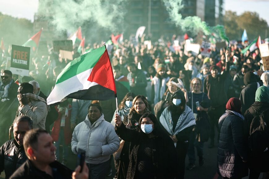 Police estimated 300,000 marched in London on Sunday to support Palestinians