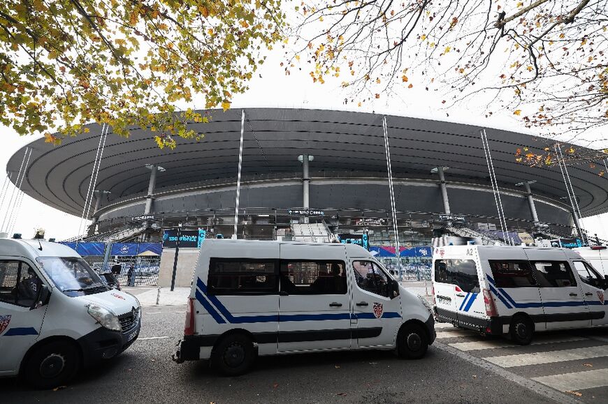 A total of 4,000 police and members of the security forces will be stationed in Paris and around the Stade de France