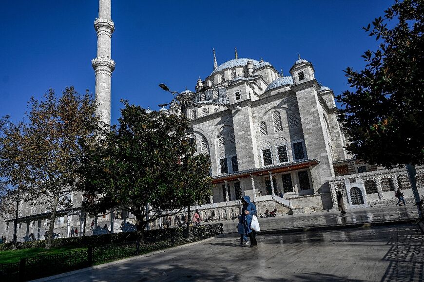 Exiled Syrians in Istanbul are watching the rebel advance closely