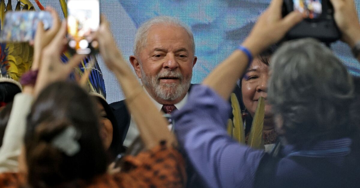 'Brazil Is Back': Lula Draws Crowds At UN Climate Talks - Al-Monitor ...