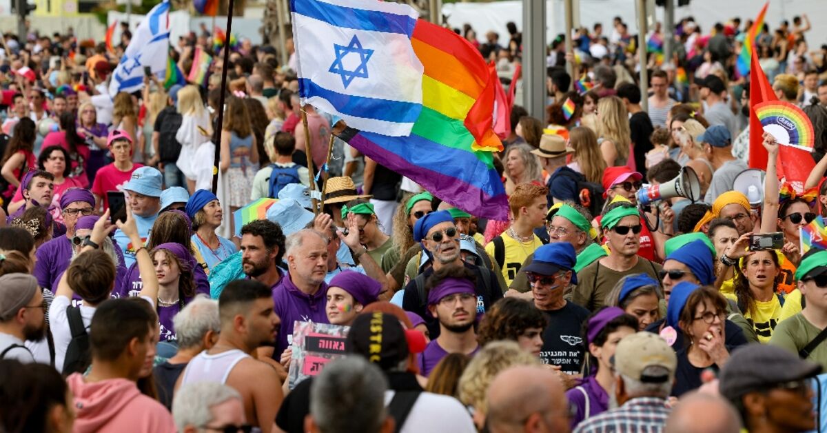 Tens of thousands march in Israel's Tel Aviv Pride parade AlMonitor