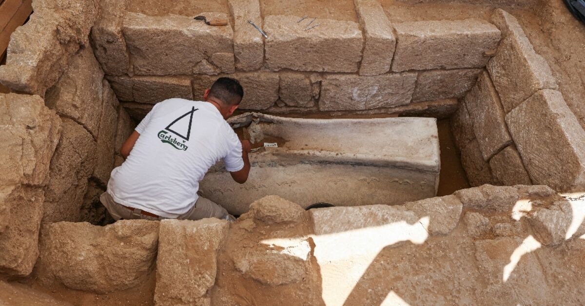 Four tombs discovered in Roman necropolis in Gaza - Al-Monitor:  Independent, trusted coverage of the Middle East