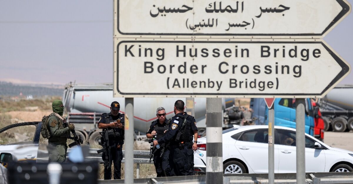 Jordanian gunman kills 3 Israelis at West Bank crossing as Gaza war rages