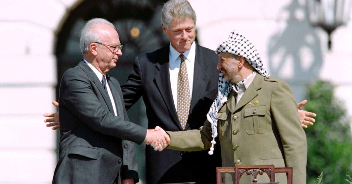 30 years ago, Nobel Prize crowned hopes of Mideast peace AlMonitor