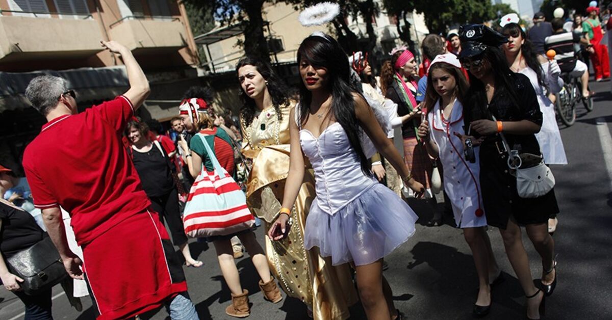 Sex Video Irani School Girls - Israeli parents protest sexy Purim costumes for kids - Al-Monitor:  Independent, trusted coverage of the Middle East