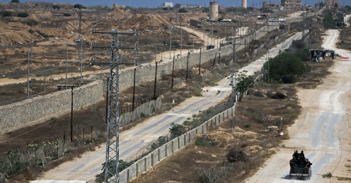 Reskyd Dyrt shuffle Egypt builds a wall on border with Gaza - Al-Monitor: The Pulse of the  Middle East